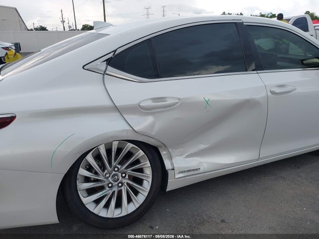 Продажа на аукционе авто 2022 Lexus Es 300h Ultra Luxury, vin: 58AFA1C18NU026562, номер лота: 46076117
