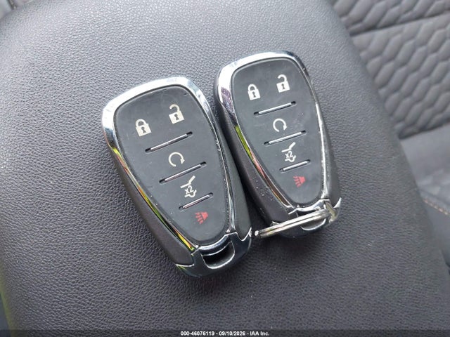 Продажа на аукционе авто 2018 Chevrolet Equinox Lt, vin: 3GNAXSEV2JL108275, номер лота: 46076119
