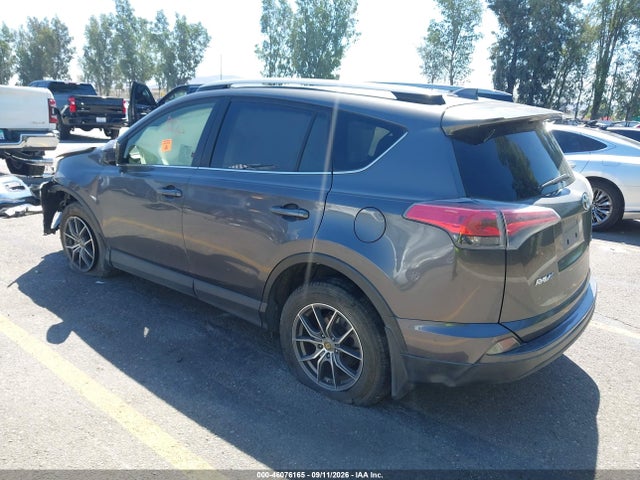 46076165 :رقم المزاد ، JTMZFREV0HJ111121 vin ، 2017 Toyota Rav4 Le مزاد بيع