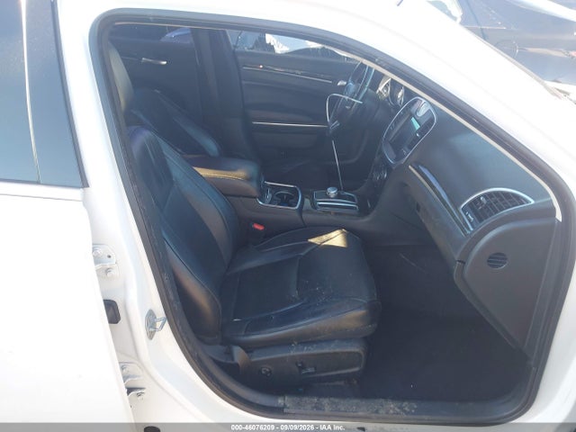 2C3CCAEG4JH159606 Chrysler 300 Limited