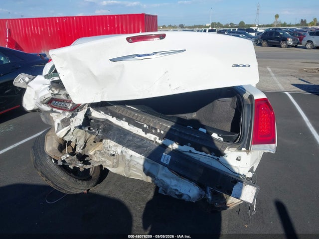 2C3CCAEG4JH159606 Chrysler 300 Limited