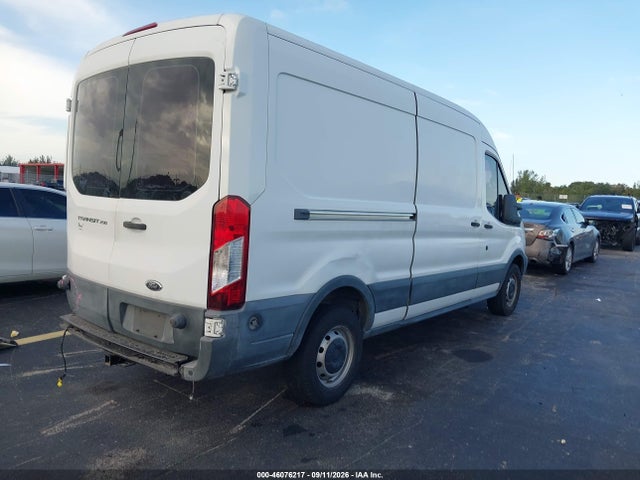 2015 Ford Transit-250 მანქანა იყიდება აუქციონზე, vin: 1FTNR2CM6FKB07380, აუქციონის ნომერი: 46076217