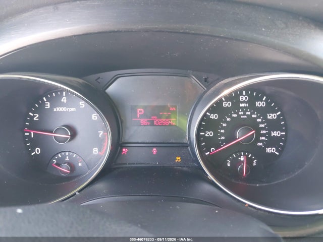 2016 Kia Sedona L მანქანა იყიდება აუქციონზე, vin: KNDMA5C14G6120519, აუქციონის ნომერი: 46076233