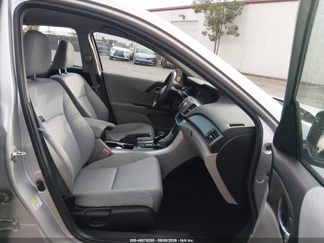 Honda ACCORD LX 2015 1HGCR2F39FA141945 Image 5