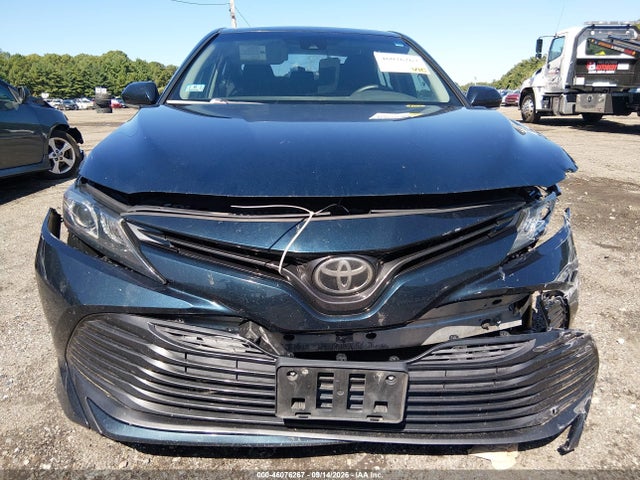 2019 Toyota Camry Le მანქანა იყიდება აუქციონზე, vin: 4T1B11HK6KU795757, აუქციონის ნომერი: 46076267