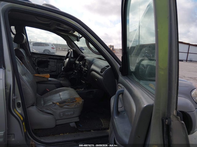 46076278 :رقم المزاد ، 5TDZT34A73S178590 vin ، 2003 Toyota Sequoia Sr5 V8 مزاد بيع