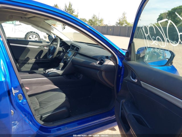 46076291 :رقم المزاد ، 2HGFC1F37JH644103 vin ، 2018 Honda Civic Ex-t مزاد بيع