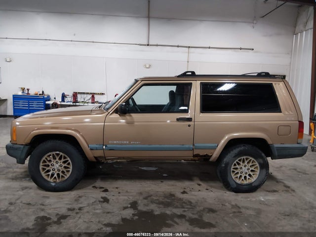 1999 Jeep Cherokee Sport მანქანა იყიდება აუქციონზე, vin: 1J4FF67S9XL574540, აუქციონის ნომერი: 46076323