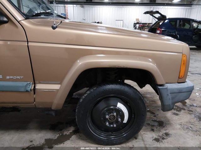 1999 Jeep Cherokee Sport მანქანა იყიდება აუქციონზე, vin: 1J4FF67S9XL574540, აუქციონის ნომერი: 46076323