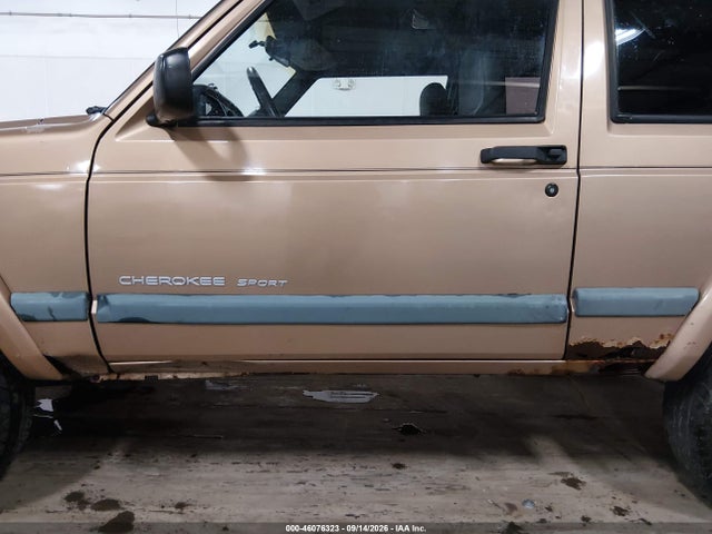 1999 Jeep Cherokee Sport მანქანა იყიდება აუქციონზე, vin: 1J4FF67S9XL574540, აუქციონის ნომერი: 46076323