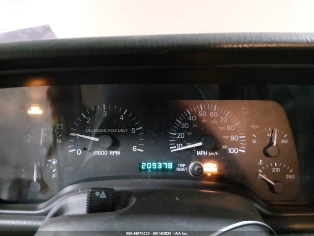 1999 Jeep Cherokee Sport მანქანა იყიდება აუქციონზე, vin: 1J4FF67S9XL574540, აუქციონის ნომერი: 46076323