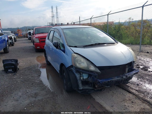 2010 Honda Fit მანქანა იყიდება აუქციონზე, vin: JHMGE8H27AC027120, აუქციონის ნომერი: 46076358
