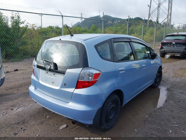 2010 Honda Fit მანქანა იყიდება აუქციონზე, vin: JHMGE8H27AC027120, აუქციონის ნომერი: 46076358