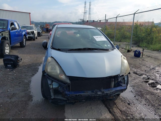 2010 Honda Fit მანქანა იყიდება აუქციონზე, vin: JHMGE8H27AC027120, აუქციონის ნომერი: 46076358