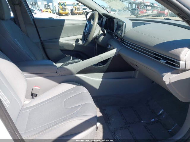 Продажа на аукционе авто 2023 Hyundai Elantra Sel, vin: 5NPLM4AG7PH102039, номер лота: 46076367