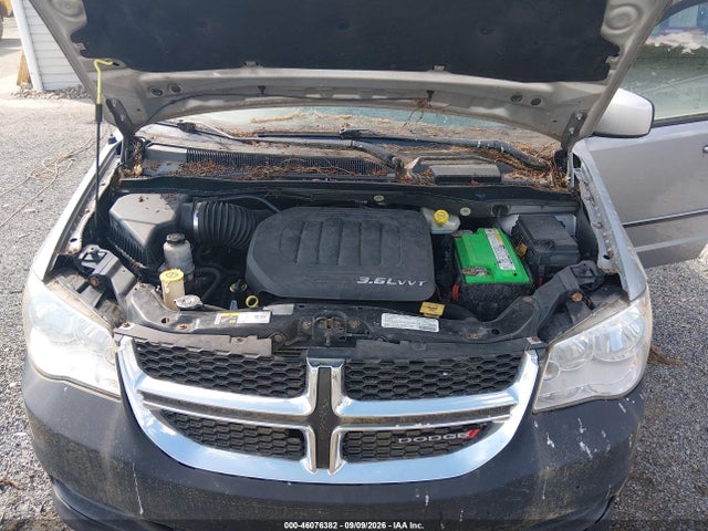 46076382 :رقم المزاد ، 2C4RDGCG2DR613326 vin ، 2013 Dodge Grand Caravan Sxt مزاد بيع