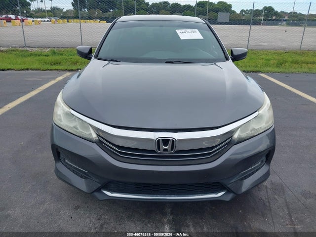 46076388 :رقم المزاد ، 1HGCR2F51HA077324 vin ، 2017 Honda Accord Sport مزاد بيع