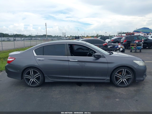46076388 :رقم المزاد ، 1HGCR2F51HA077324 vin ، 2017 Honda Accord Sport مزاد بيع