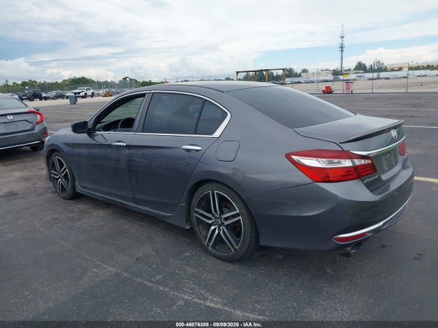 46076388 :رقم المزاد ، 1HGCR2F51HA077324 vin ، 2017 Honda Accord Sport مزاد بيع