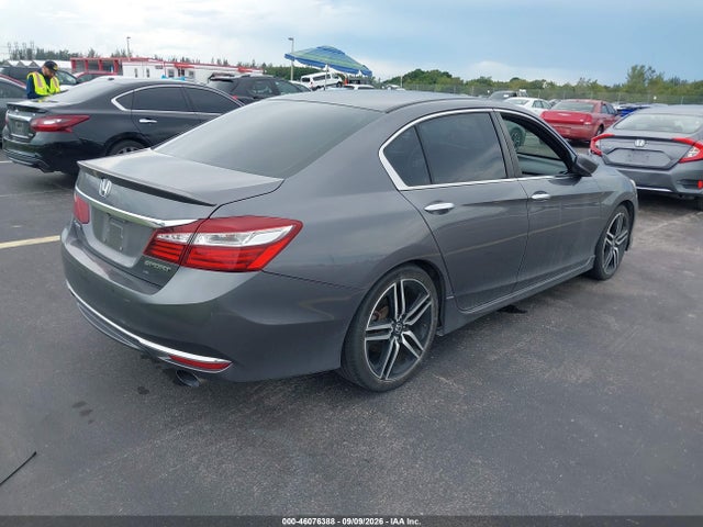 46076388 :رقم المزاد ، 1HGCR2F51HA077324 vin ، 2017 Honda Accord Sport مزاد بيع