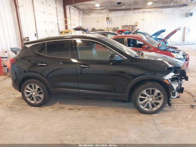 46076462 :رقم المزاد ، KL4MMGSL2PB049280 vin ، 2023 Buick Encore Gx Essence Awd مزاد بيع
