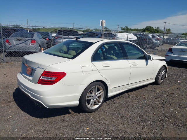 Aukcja sprzedaży 2012 Mercedes-benz C 300 Sport 4matic, vin: WDDGF8BB1CA643004, numer aukcji: 46076499