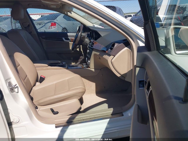 Aukcja sprzedaży 2012 Mercedes-benz C 300 Sport 4matic, vin: WDDGF8BB1CA643004, numer aukcji: 46076499