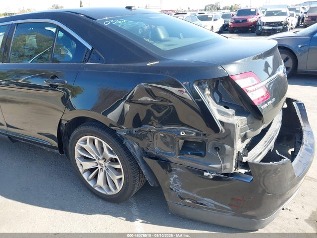 2013 Ford Taurus Limited მანქანა იყიდება აუქციონზე, vin: 1FAHP2F81DG150516, აუქციონის ნომერი: 46076515