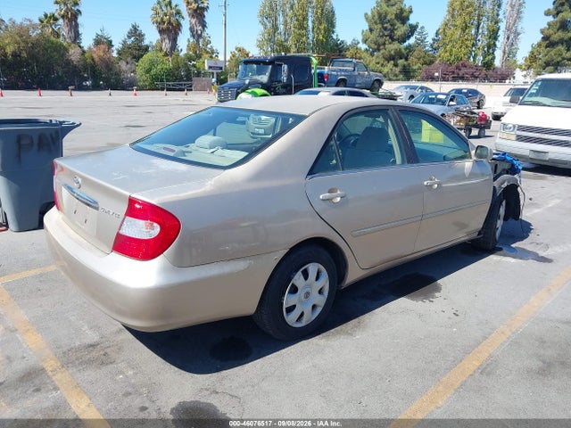 2003 Toyota Camry Le მანქანა იყიდება აუქციონზე, vin: 4T1BE32K33U743951, აუქციონის ნომერი: 46076517