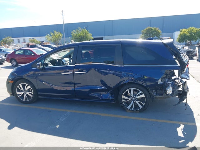 2022 Honda Odyssey Touring მანქანა იყიდება აუქციონზე, vin: 5FNRL6H83NB025625, აუქციონის ნომერი: 46076530