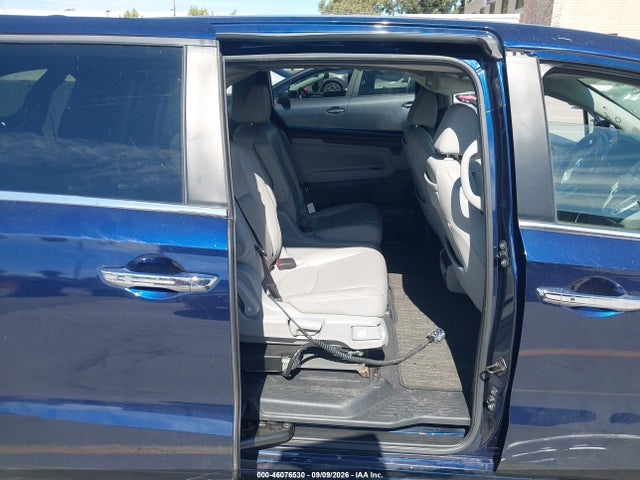 2022 Honda Odyssey Touring მანქანა იყიდება აუქციონზე, vin: 5FNRL6H83NB025625, აუქციონის ნომერი: 46076530