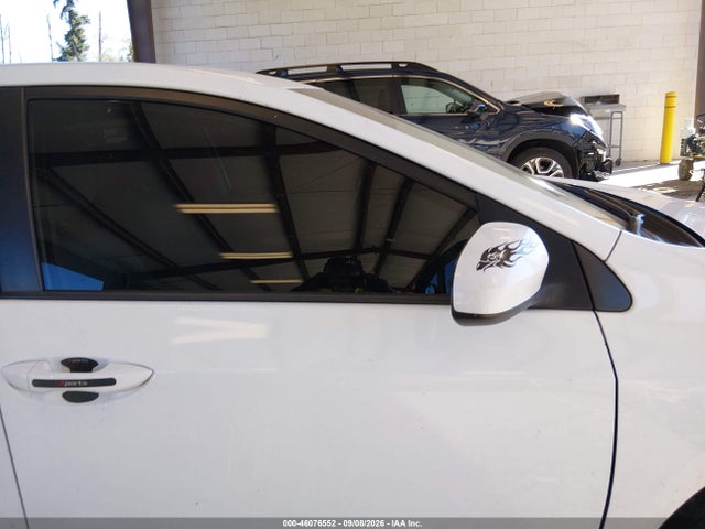 Toyota COROLLA LE 2014 5YFBURHE0EP103501 Image 13