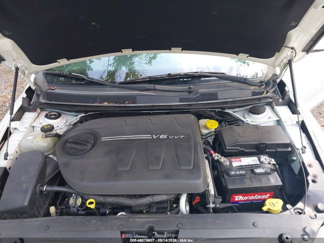 46076607 :رقم المزاد ، 1C3CCCBG6FN672919 vin ، 2015 Chrysler 200 S مزاد بيع