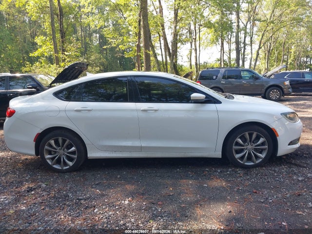 46076607 :رقم المزاد ، 1C3CCCBG6FN672919 vin ، 2015 Chrysler 200 S مزاد بيع
