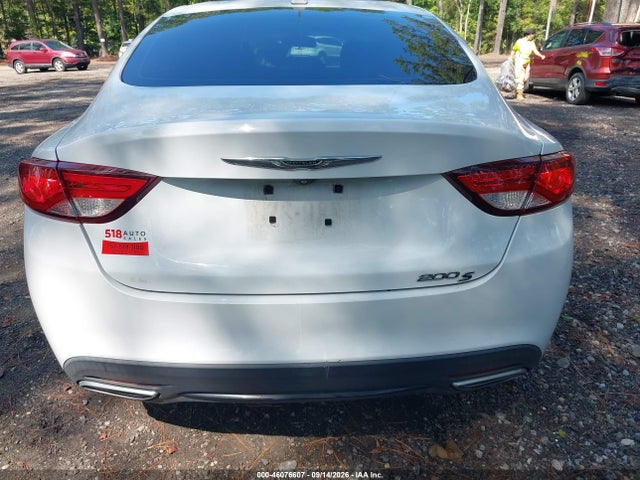 46076607 :رقم المزاد ، 1C3CCCBG6FN672919 vin ، 2015 Chrysler 200 S مزاد بيع