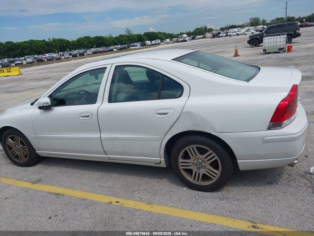 2008 Volvo S60 2.5t მანქანა იყიდება აუქციონზე, vin: YV1RS592582681480, აუქციონის ნომერი: 46076645