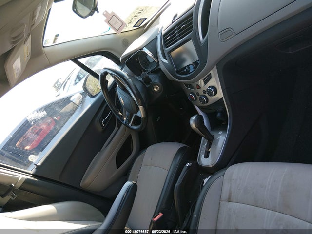 KL7CJLSB6GB658198 Chevrolet Trax Lt