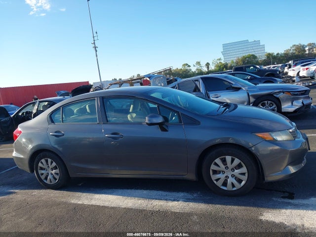46076675 :رقم المزاد ، 19XFB2F52CE366430 vin ، 2012 Honda Civic Lx مزاد بيع