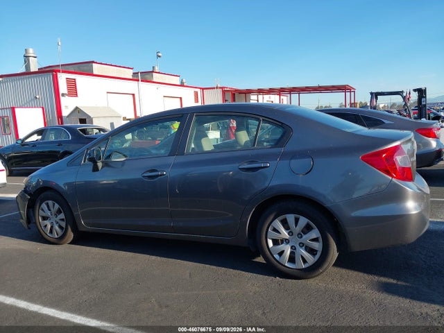 46076675 :رقم المزاد ، 19XFB2F52CE366430 vin ، 2012 Honda Civic Lx مزاد بيع