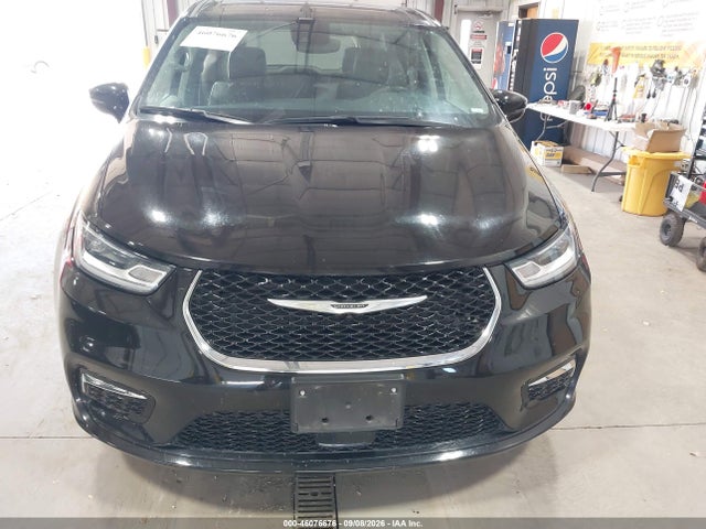 Chrysler Pacifica Touring L 2024 2C4RC1BG9RR162467 Image 13