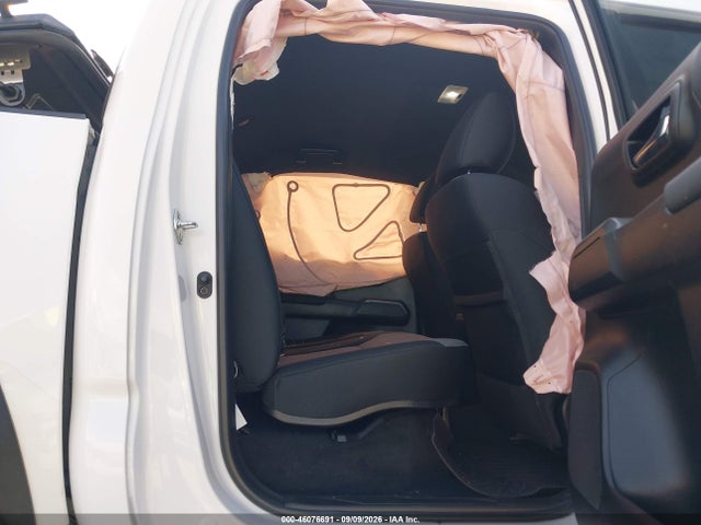 Продажа на аукционе авто 2023 Toyota Tacoma Trd Off Road, vin: 3TMCZ5AN6PM642059, номер лота: 46076691