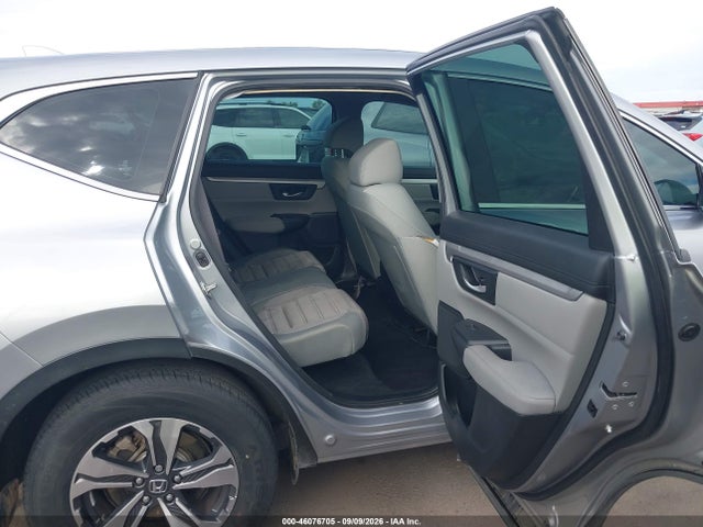 Honda CR-V LX 2019 2HKRW5H37KH420474 Image 8