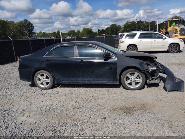 46076737 :رقم المزاد ، 4T1BF1FK9EU757108 vin ، 2014 Toyota Camry Se مزاد بيع