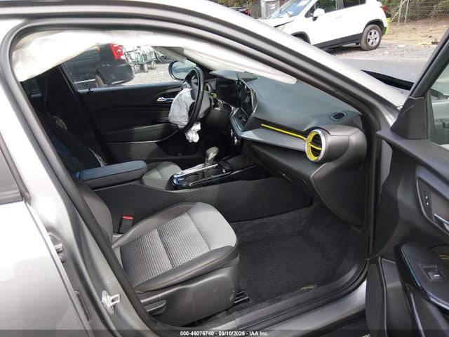 2024 Chevrolet Trax Fwd Lt მანქანა იყიდება აუქციონზე, vin: KL77LHE28RC222681, აუქციონის ნომერი: 46076740