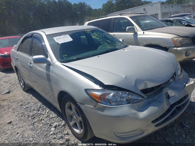 46076772 :رقم المزاد ، 4T1BE32K24U907983 vin ، 2004 Toyota Camry Le مزاد بيع