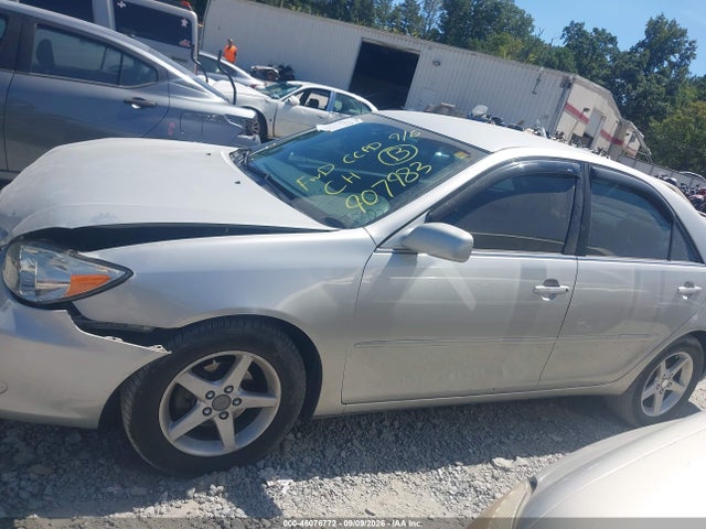 46076772 :رقم المزاد ، 4T1BE32K24U907983 vin ، 2004 Toyota Camry Le مزاد بيع
