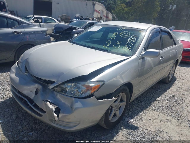 46076772 :رقم المزاد ، 4T1BE32K24U907983 vin ، 2004 Toyota Camry Le مزاد بيع