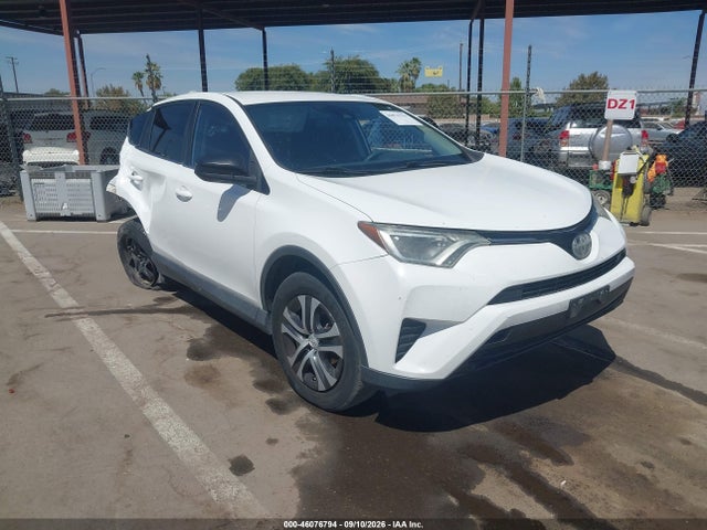 2018 Toyota Rav4 Le მანქანა იყიდება აუქციონზე, vin: 2T3ZFREV3JW454500, აუქციონის ნომერი: 46076794