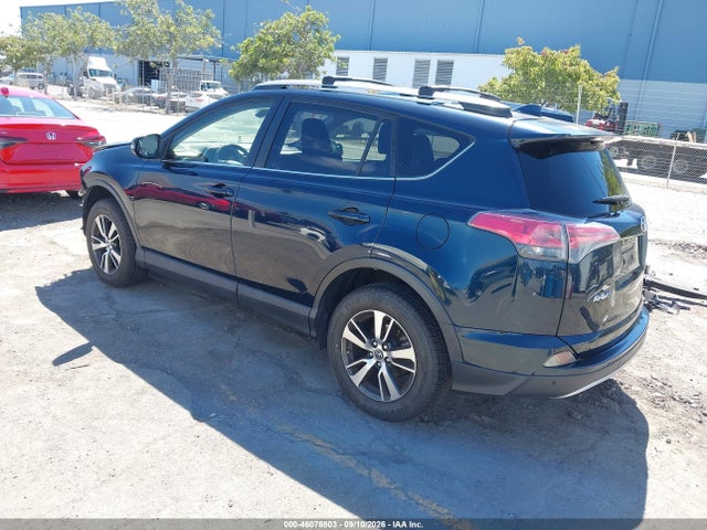 Toyota Rav4 Xle 2017 JTMWFREV2HJ122723 Image 3