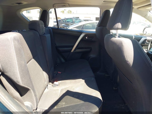Toyota Rav4 Xle 2017 JTMWFREV2HJ122723 Image 8